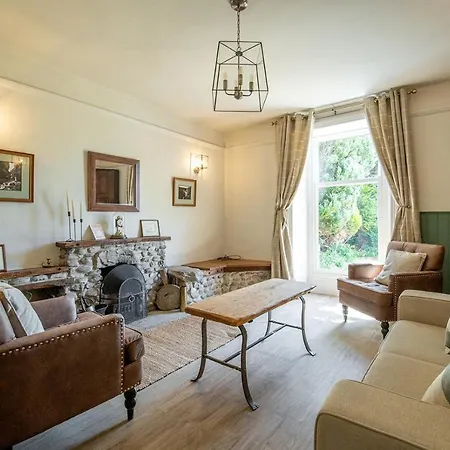 Miresfield Farm 4* مالهام