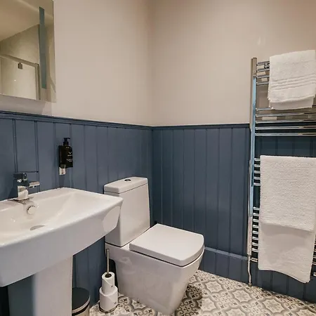 Miresfield Farm Bed & Breakfast