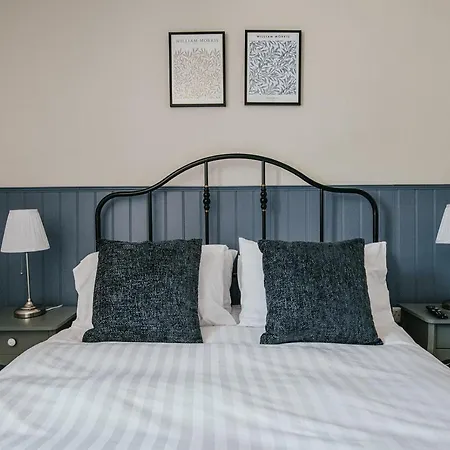 فندق مبيت وإفطار Miresfield Farm